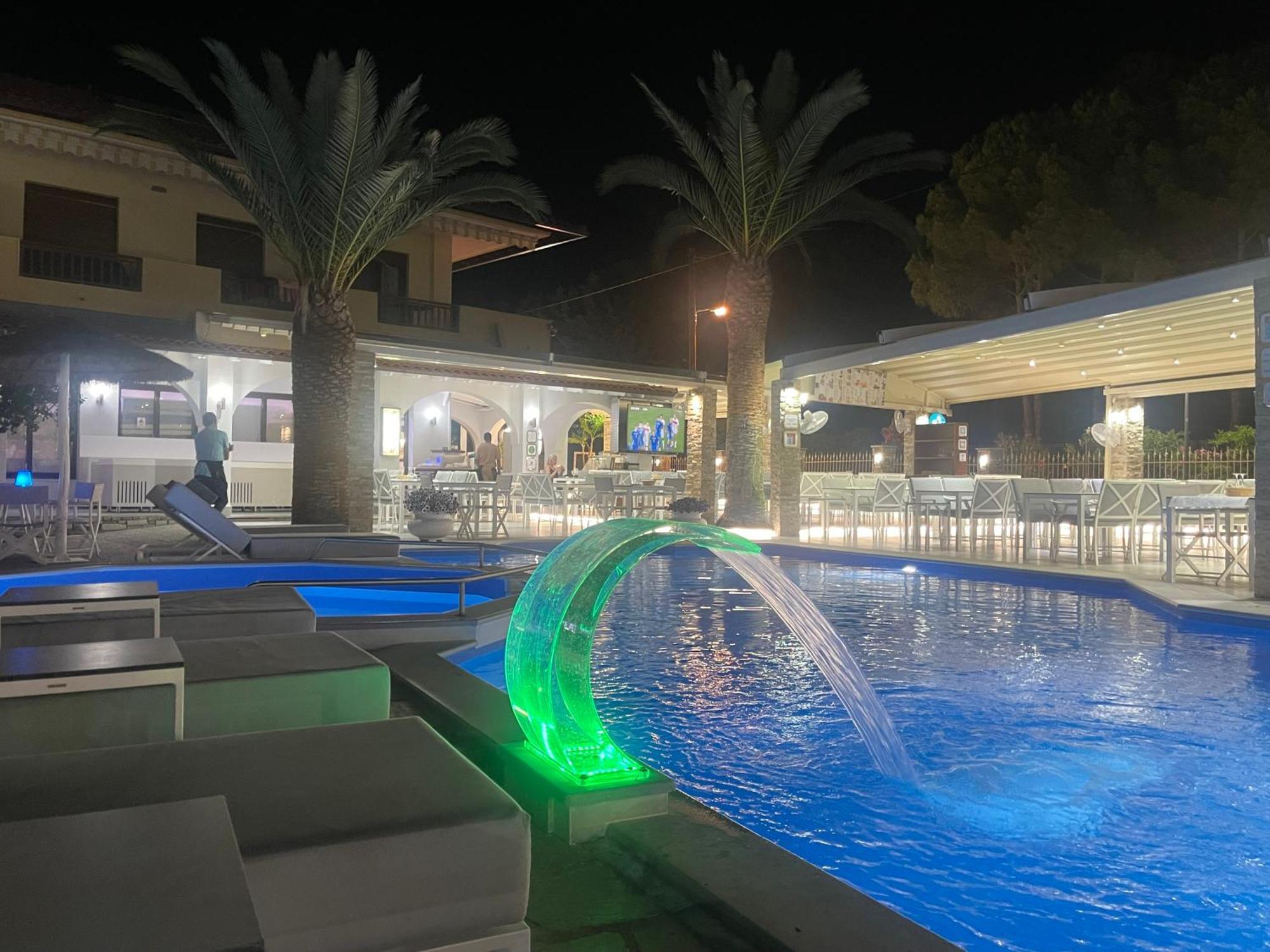 Vergos Hotel Vourvourou Ngoại thất bức ảnh