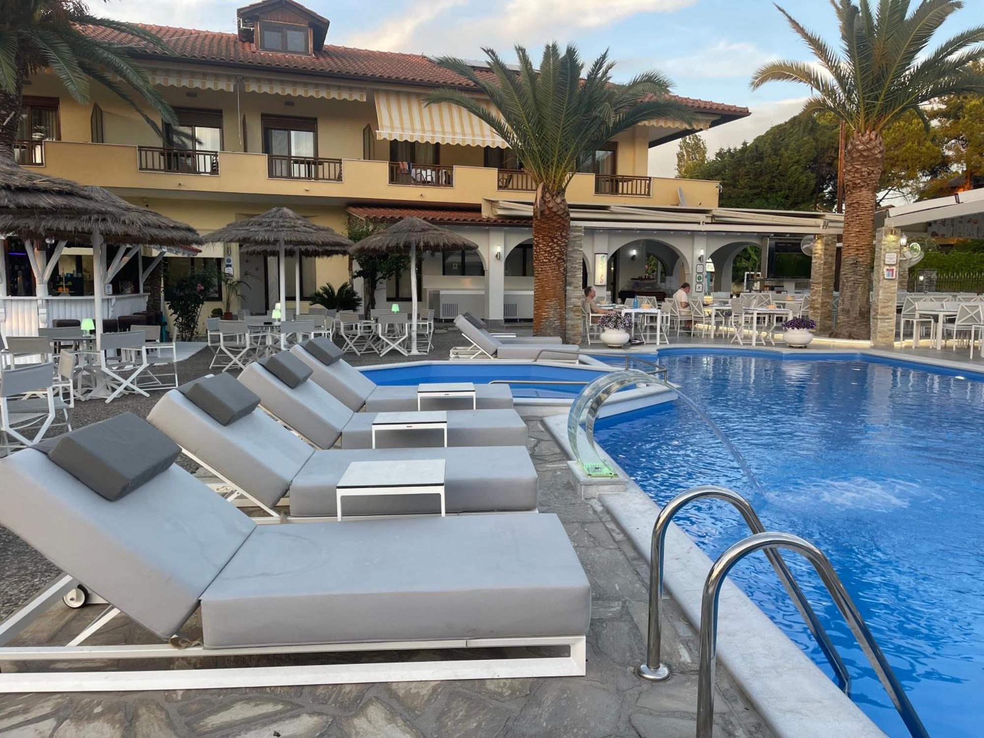 Vergos Hotel Vourvourou Ngoại thất bức ảnh